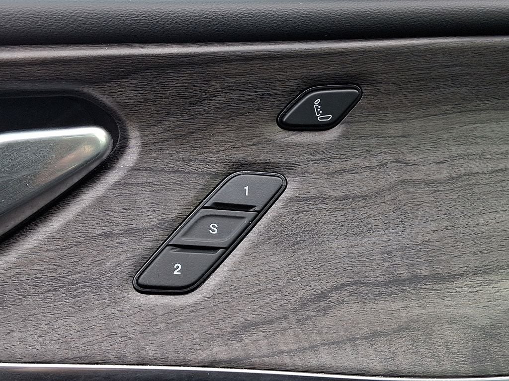 2022 Jeep Grand Cherokee Overland 4x4