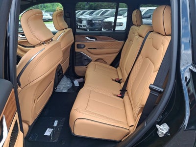 2027 Jeep Grand Cherokee Summit
