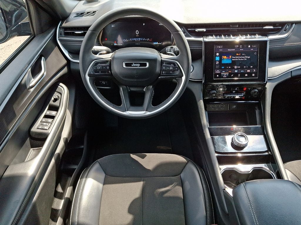 2023 Jeep Grand Cherokee L Altitude 4x4