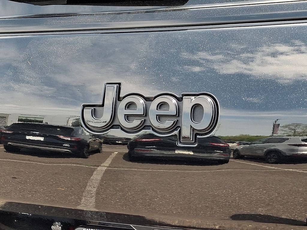 2023 Jeep Grand Cherokee L Altitude 4x4