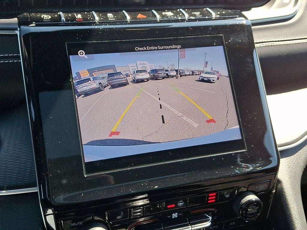 2023 Jeep Grand Cherokee L Altitude 4x4