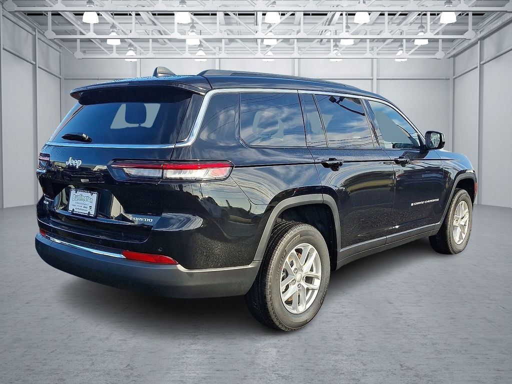 2025 Jeep Grand Cherokee GRAND CHEROKEE L LAREDO X 4X4