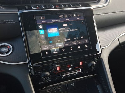 2025 Jeep Grand Cherokee GRAND CHEROKEE L LAREDO X 4X4