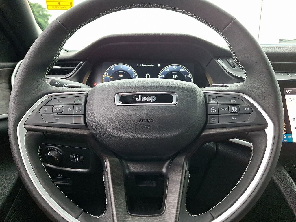 2026 Jeep Grand Cherokee L GRAND CHEROKEE L LAREDO ALTITUDE 4X4