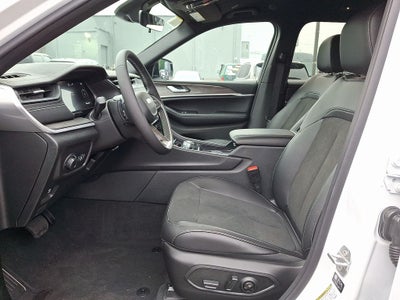 2026 Jeep Grand Cherokee L GRAND CHEROKEE L LAREDO ALTITUDE 4X4