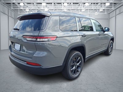 2027 Jeep Grand Cherokee L Laredo Altitude