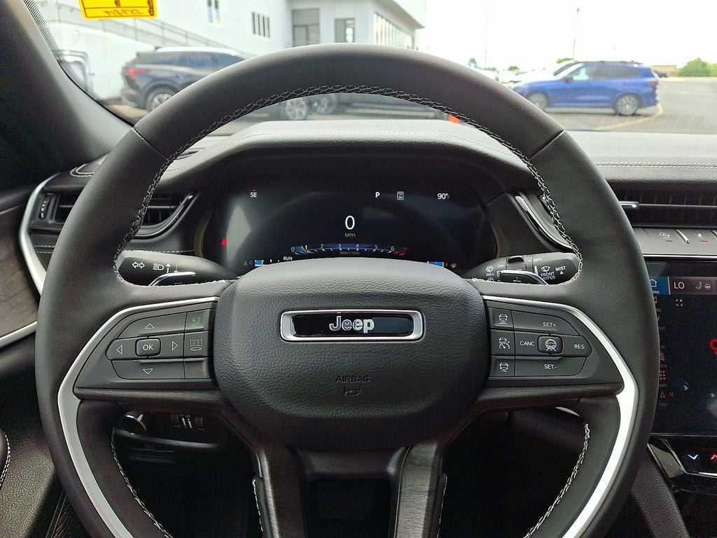 2026 Jeep Grand Cherokee L GRAND CHEROKEE L LAREDO ALTITUDE 4X4