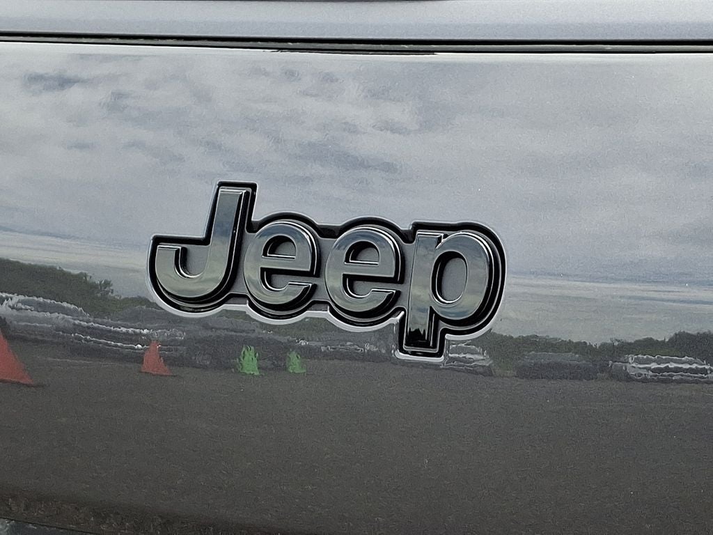 2026 Jeep Grand Cherokee L GRAND CHEROKEE L LAREDO ALTITUDE 4X4