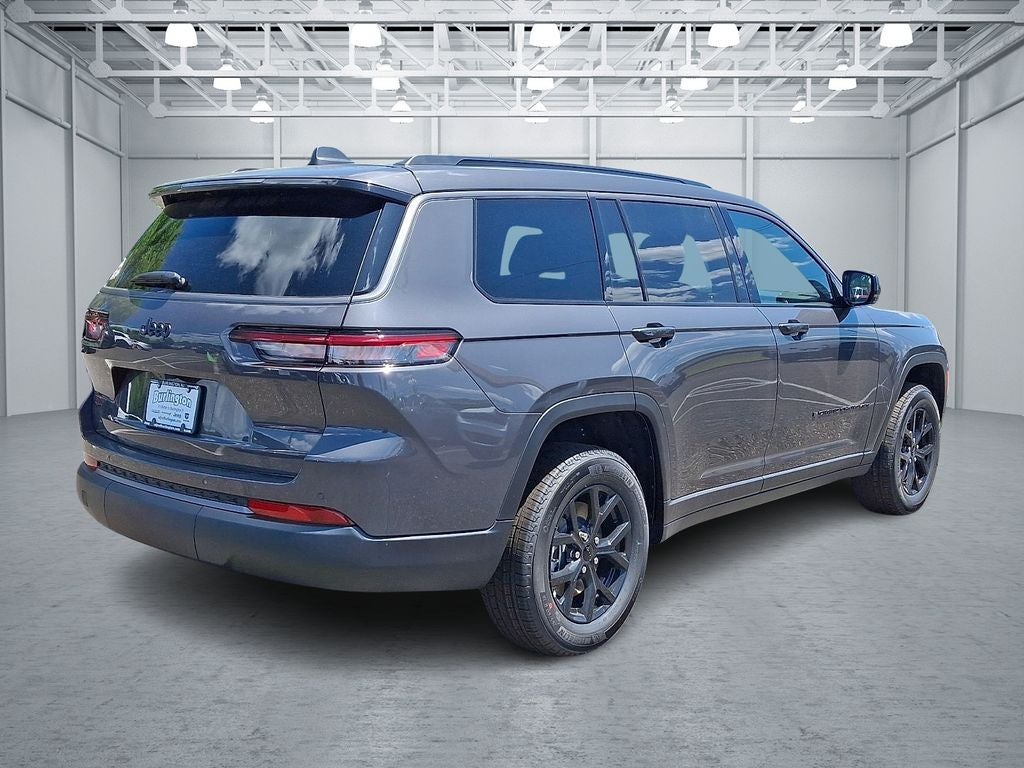 2026 Jeep Grand Cherokee L GRAND CHEROKEE L LAREDO ALTITUDE 4X4