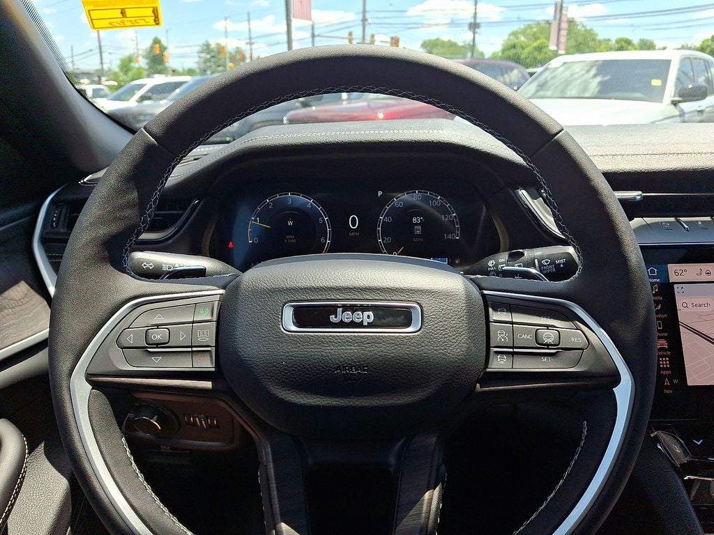 2026 Jeep Grand Cherokee L GRAND CHEROKEE L LAREDO ALTITUDE 4X4