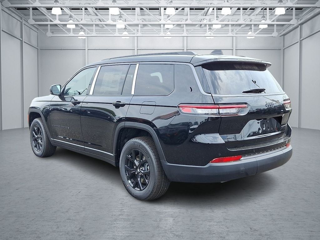 2026 Jeep Grand Cherokee L GRAND CHEROKEE L LAREDO ALTITUDE 4X4