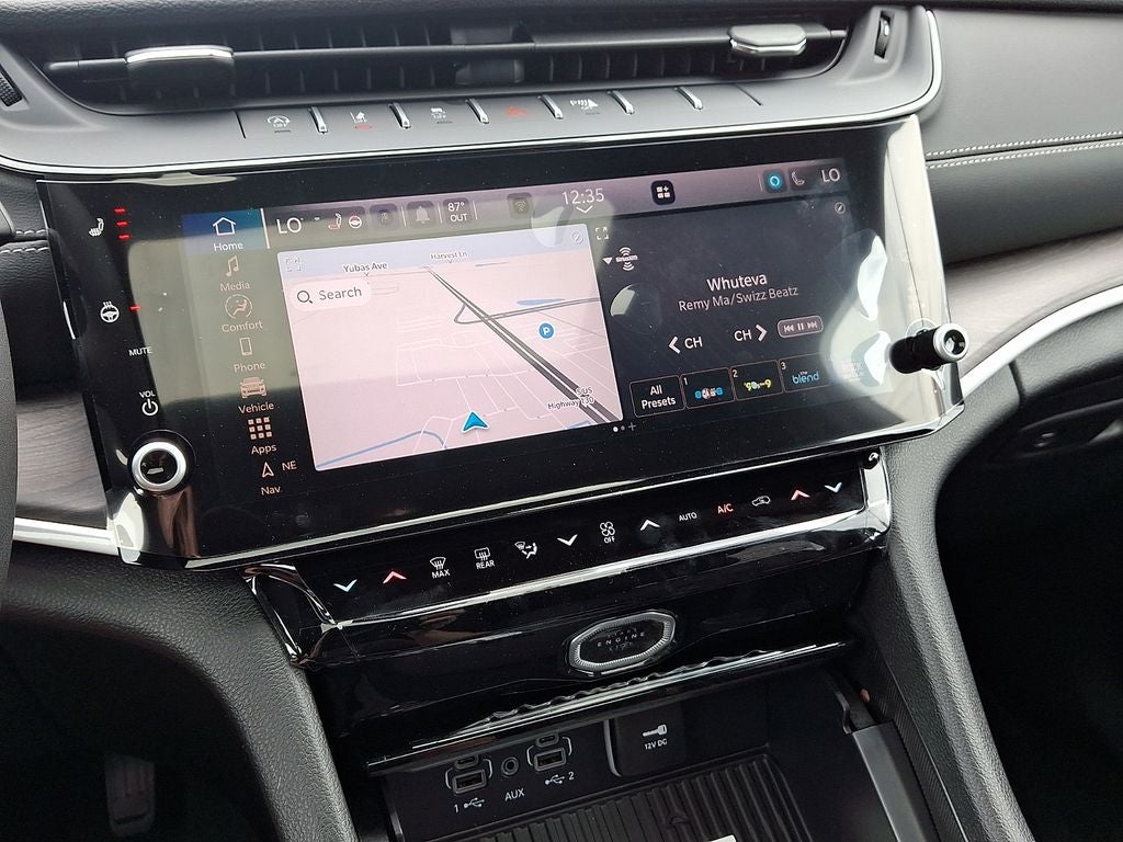 2026 Jeep Grand Cherokee L GRAND CHEROKEE L LAREDO ALTITUDE 4X4