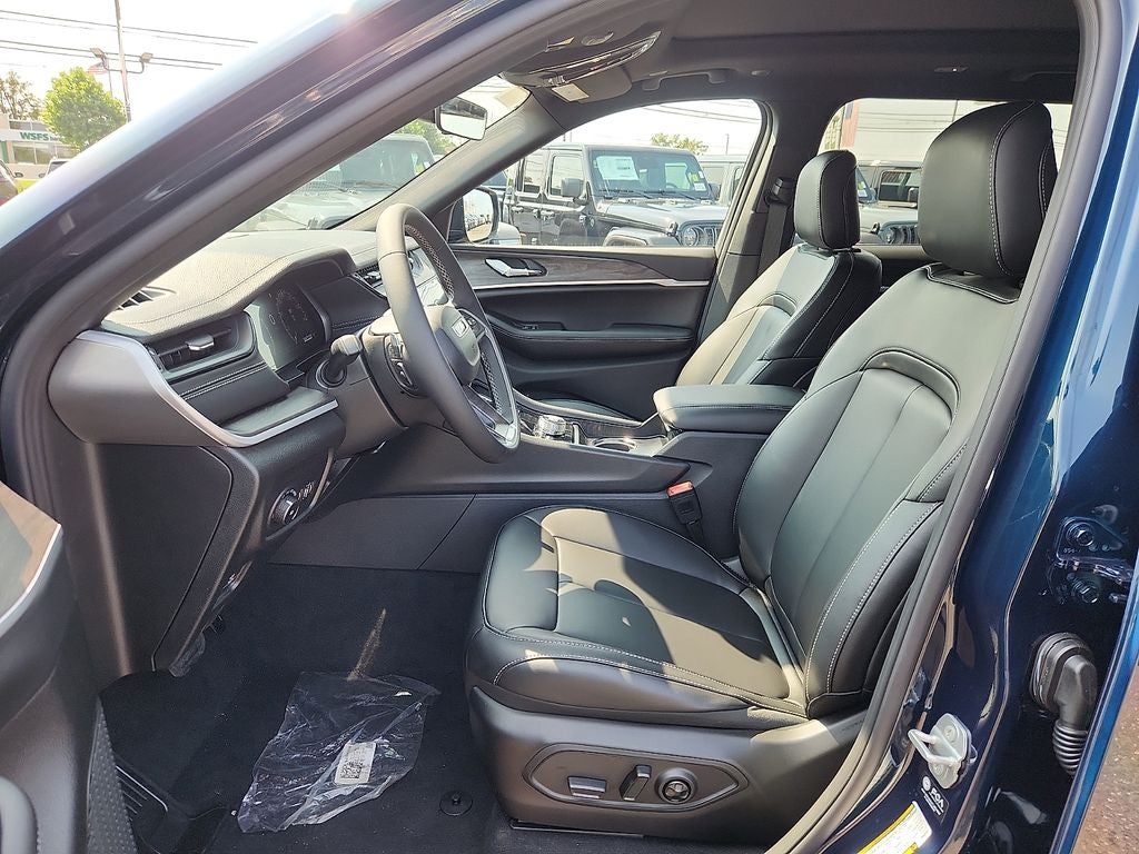 2026 Jeep Grand Cherokee L GRAND CHEROKEE L LIMITED 4X4