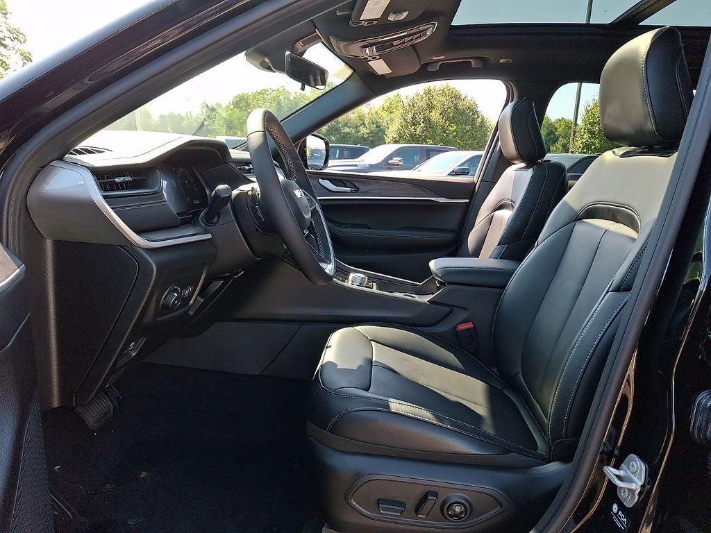 2027 Jeep Grand Cherokee L GRAND CHEROKEE L LIMITED 4X4