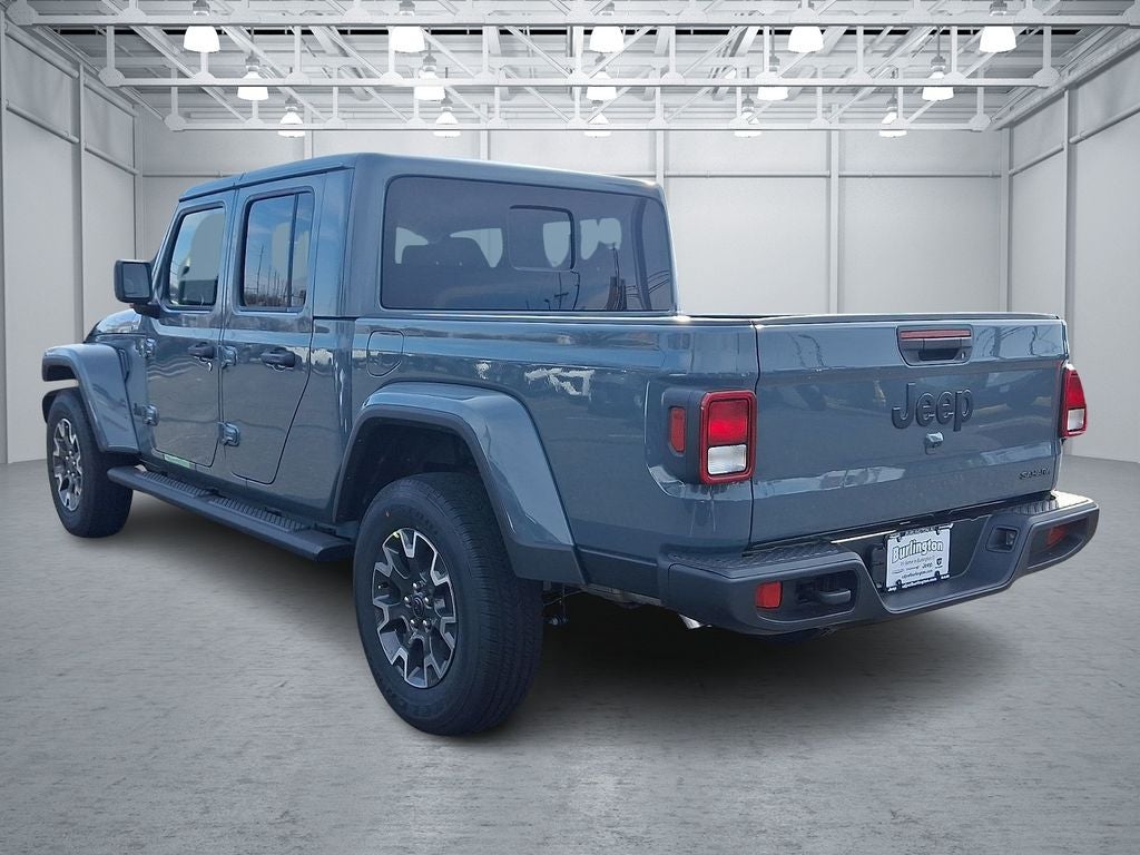 2026 Jeep Gladiator GLADIATOR SAHARA 4X4