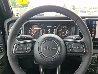 2026 Jeep Gladiator GLADIATOR SAHARA 4X4