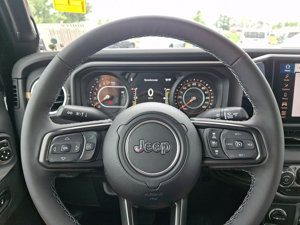 2026 Jeep Gladiator GLADIATOR SAHARA 4X4