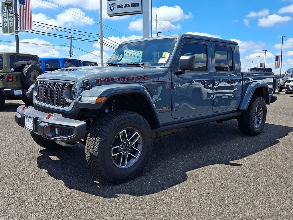 2026 Jeep Gladiator GLADIATOR MOJAVE 4X4