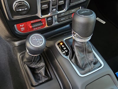 2027 Jeep Gladiator GLADIATOR MOJAVE 4X4