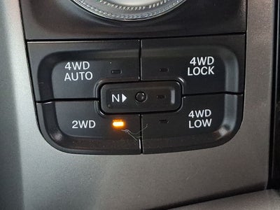 2017 RAM 1500 Sport Crew Cab 4x4 5'7' Box