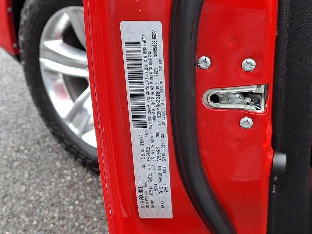 2017 RAM 1500 Sport Crew Cab 4x4 5'7' Box