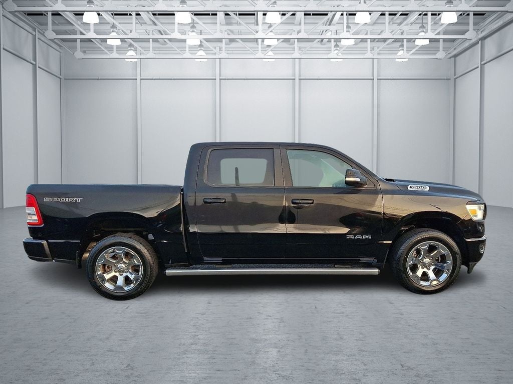 2022 RAM 1500 Big Horn Crew Cab 4x4 5'7' Box