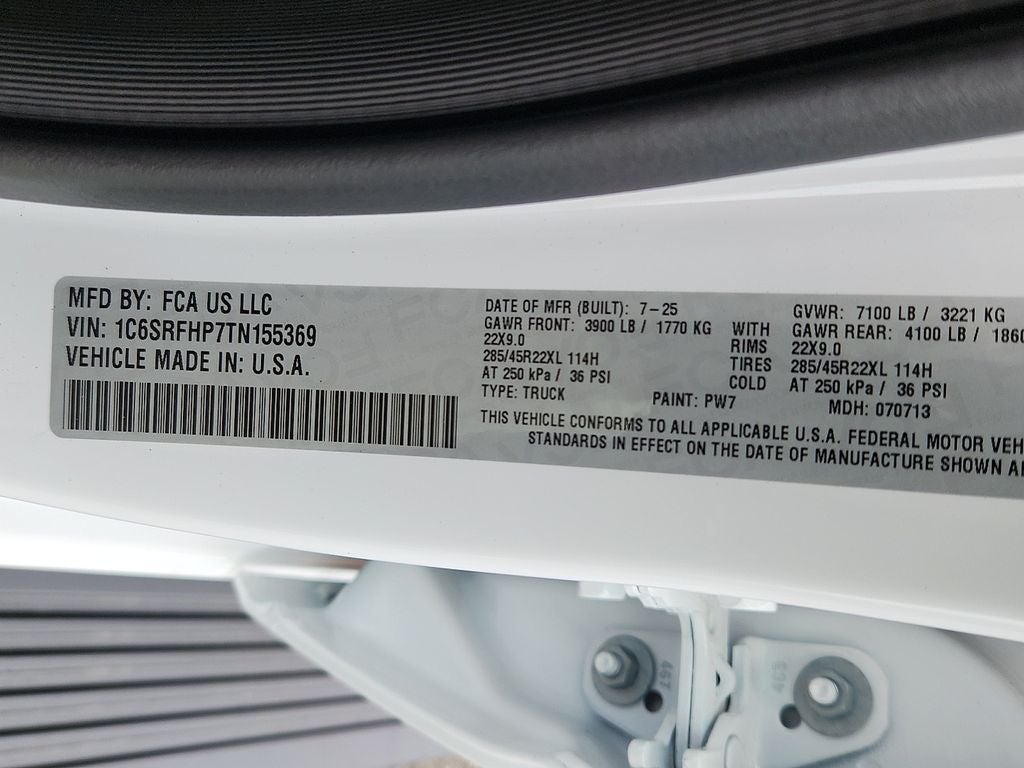 2026 RAM Ram 1500 RAM 1500 LIMITED CREW CAB 4X4 5'7' BOX