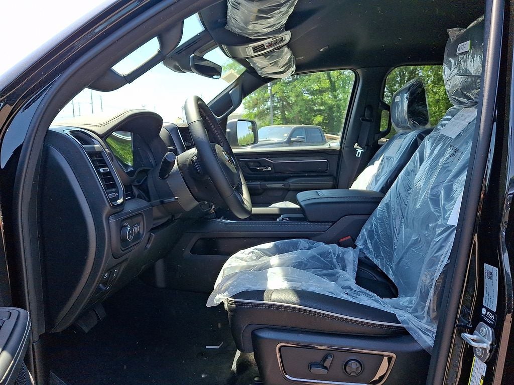 2026 RAM Ram 1500 RAM 1500 LIMITED CREW CAB 4X4 5'7' BOX