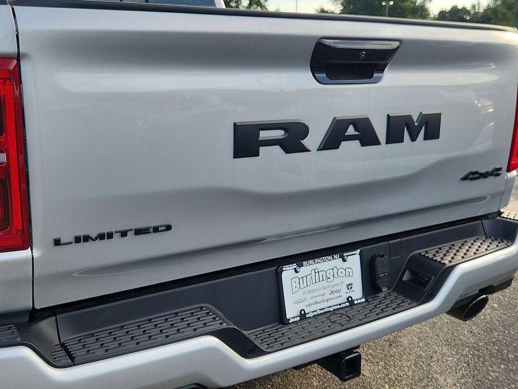 2026 RAM Ram 1500 RAM 1500 LIMITED CREW CAB 4X4 5'7' BOX