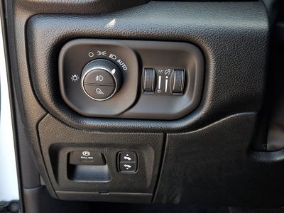 2022 RAM Ram 1500 Laramie Crew Cab 4x4 5'7' Box