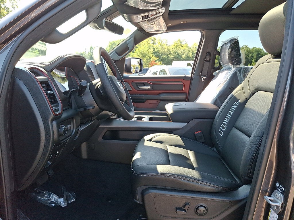 2027 RAM Ram 1500 RAM 1500 REBEL CREW CAB 4X4 5'7' BOX