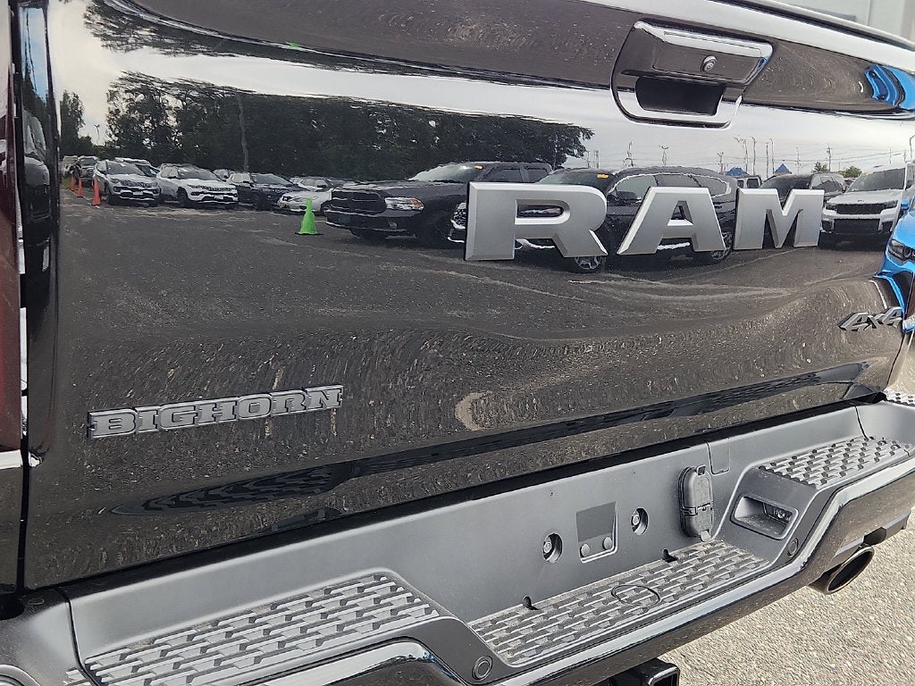2027 RAM Ram 1500 RAM 1500 BIG HORN CREW CAB 4X4 6'4' BOX