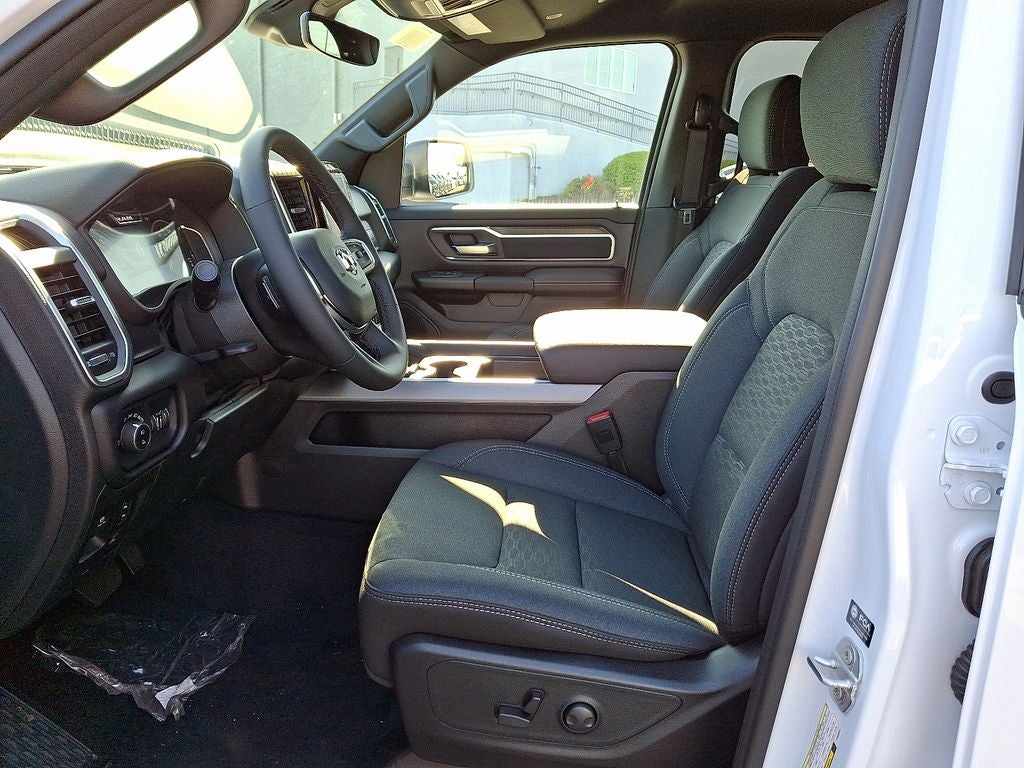 2026 RAM Ram 1500 RAM 1500 BIG HORN CREW CAB 4X4 6'4' BOX
