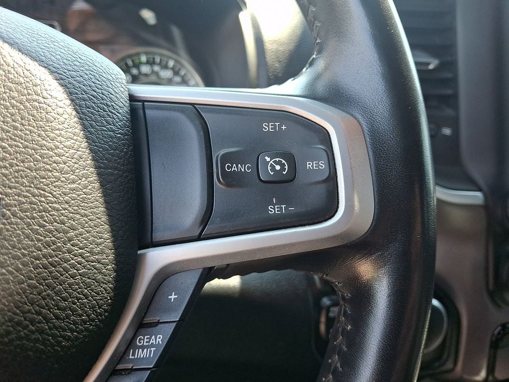 2021 RAM Ram 1500 Big Horn Crew Cab 4x4 6'4' Box