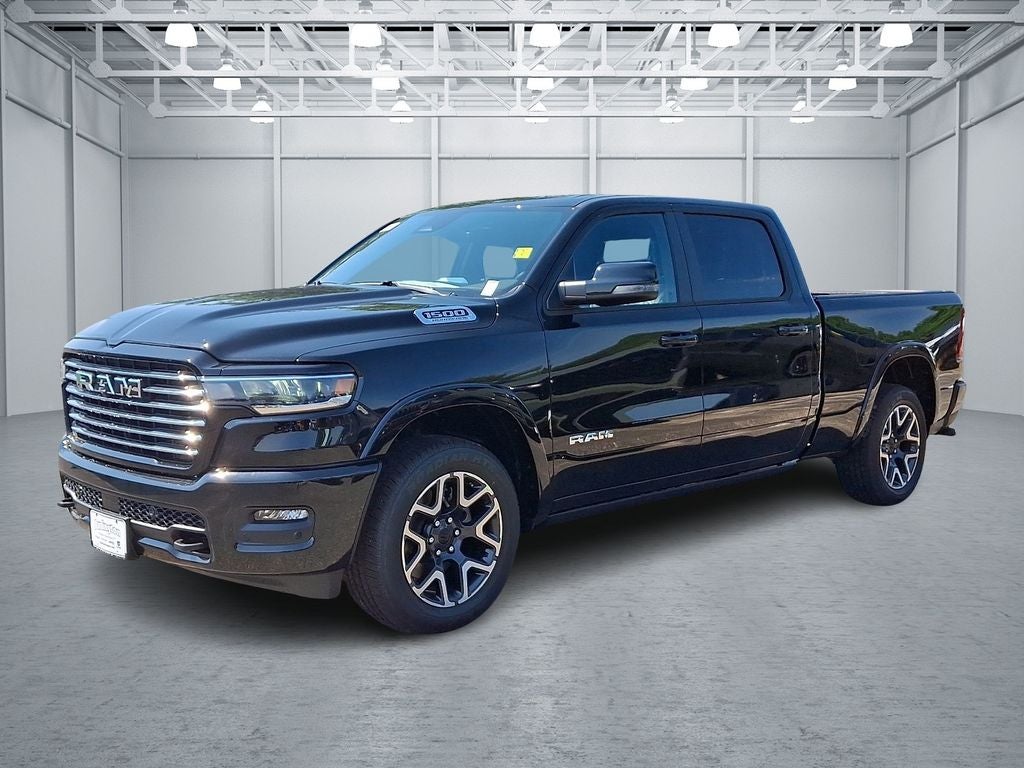 2026 RAM Ram 1500 RAM 1500 LARAMIE CREW CAB 4X4 6'4' BOX