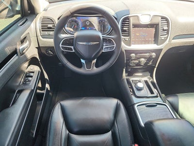 2023 Chrysler 300 Touring L AWD