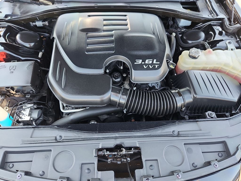 2023 Chrysler 300 Touring L AWD