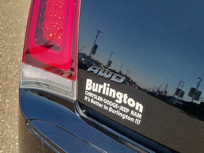 2023 Chrysler 300 Touring L AWD