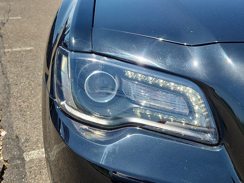 2023 Chrysler 300 Touring L AWD