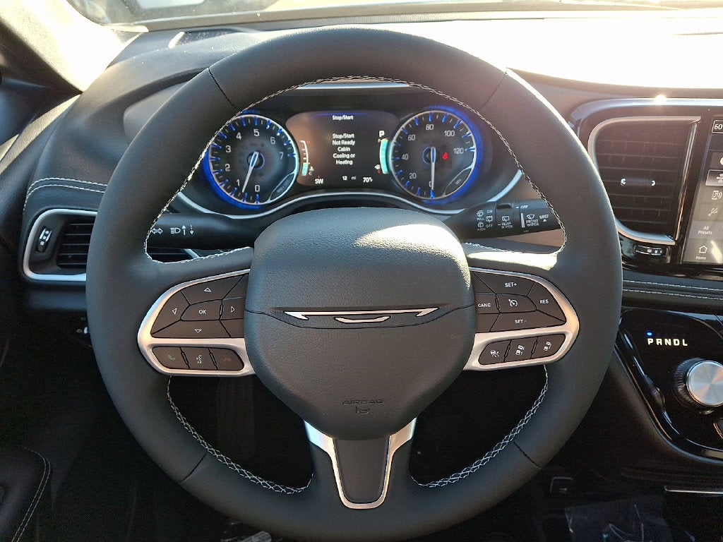 2027 Chrysler Pacifica PACIFICA SELECT