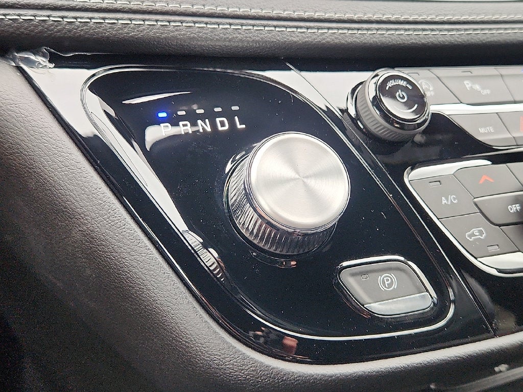 2027 Chrysler Pacifica PACIFICA SELECT