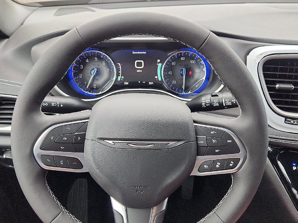 2027 Chrysler Pacifica PACIFICA SELECT