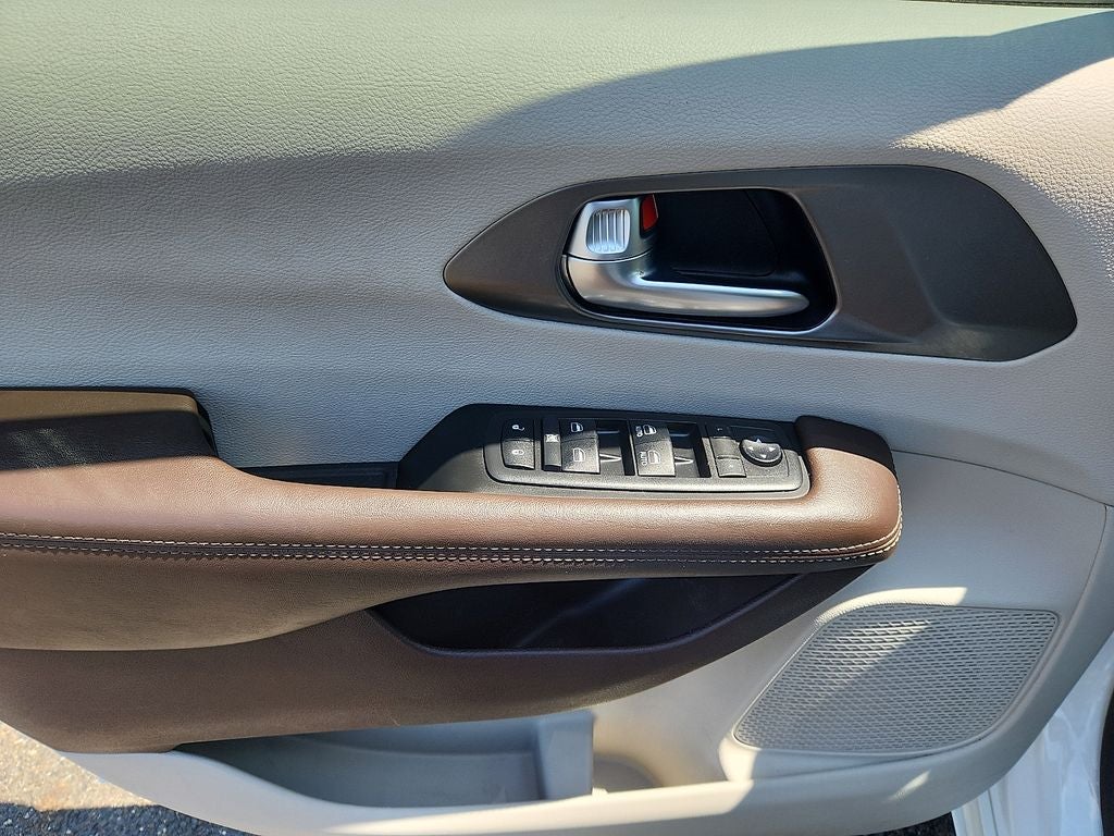 2019 Chrysler Pacifica Touring Plus