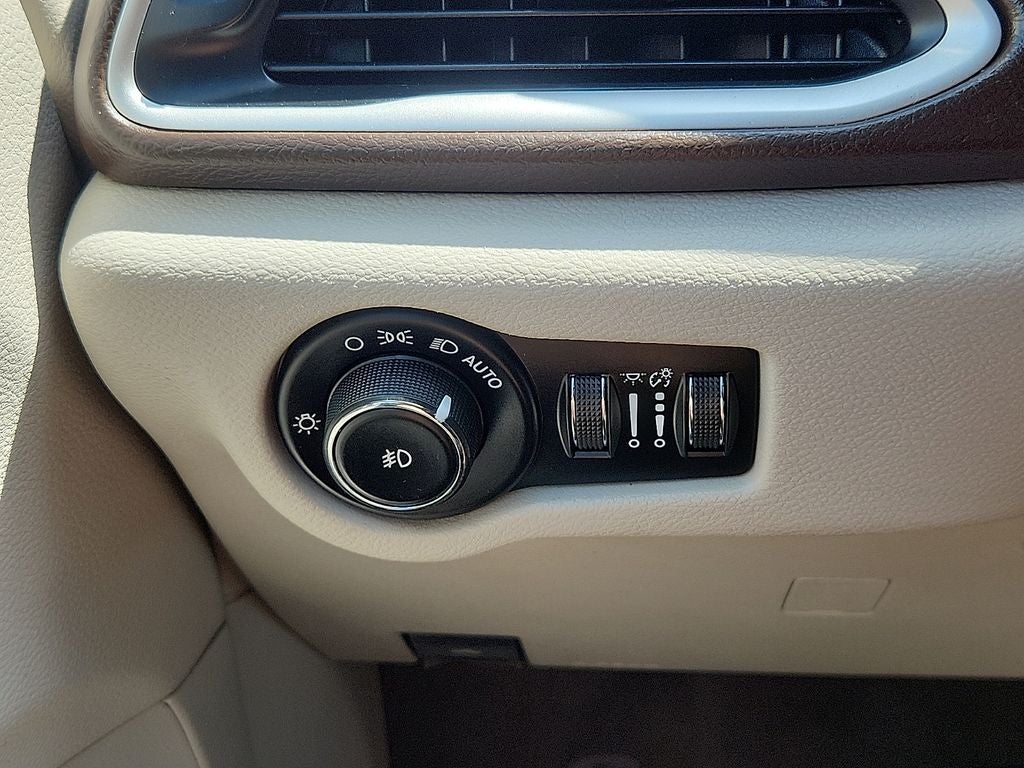 2019 Chrysler Pacifica Touring Plus