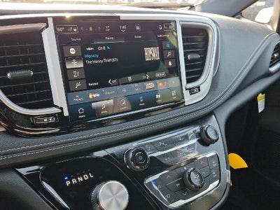 2027 Chrysler Pacifica PACIFICA SELECT AWD