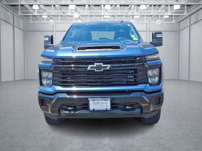 2025 Chevrolet Silverado 2500HD 4WD Crew Cab Standard Bed Custom