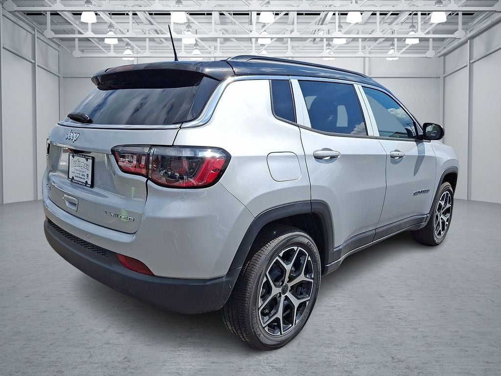2026 Jeep Compass COMPASS LIMITED 4X4
