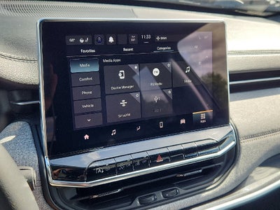 2023 Jeep Compass Latitude Lux FWD