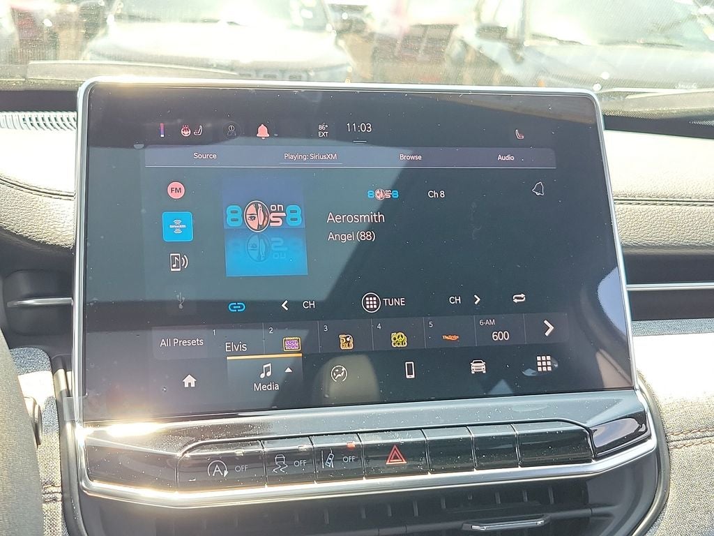 2024 Jeep Compass COMPASS LATITUDE LUX 4X4