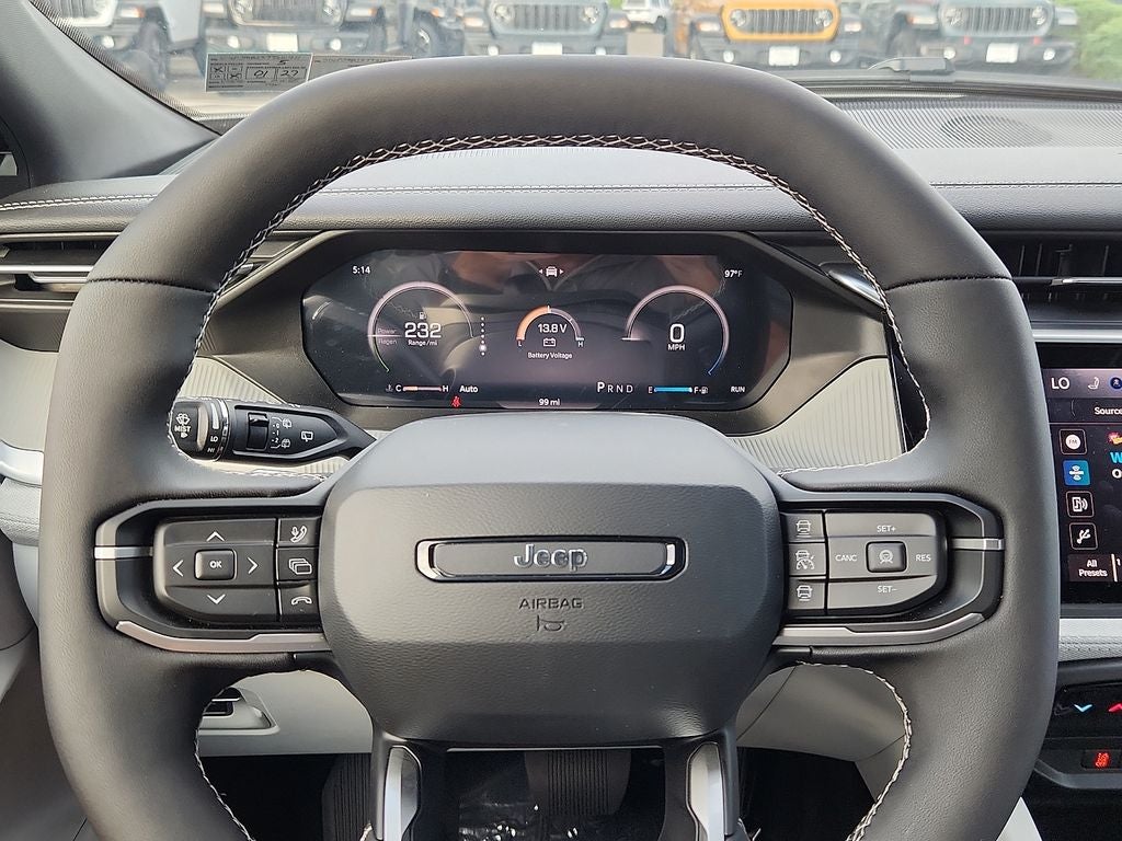 2026 Jeep Cherokee CHEROKEE LAREDO 4X4